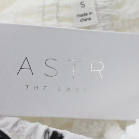 NWT ASTR Crop Top - Picture 6 of 6